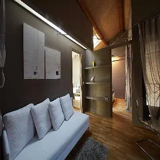 Ferrini - Via Monte Sant'agata Апартаменты